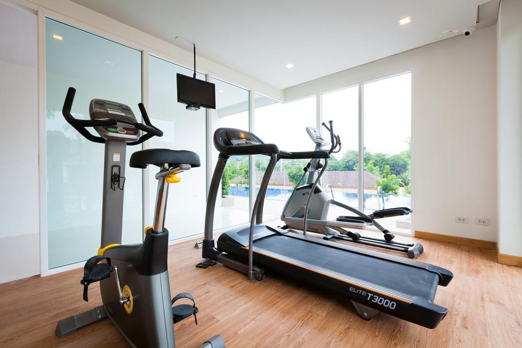 Grand Nai Harn Suites Rawai Екстер'єр фото