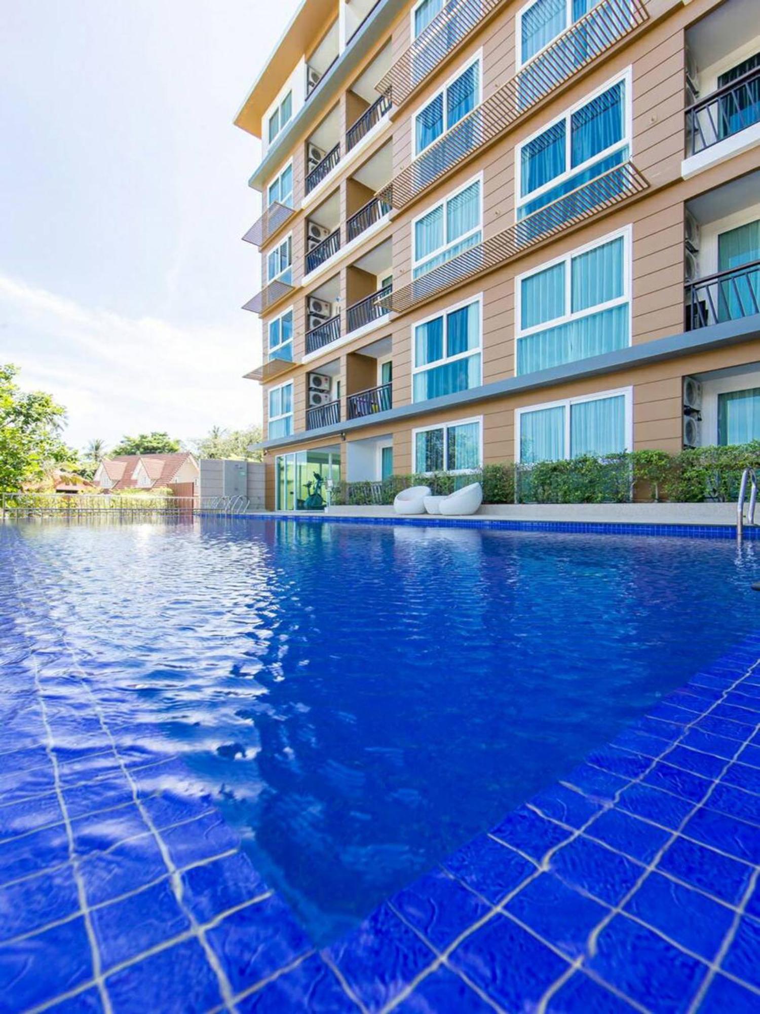 Grand Nai Harn Suites Rawai Екстер'єр фото